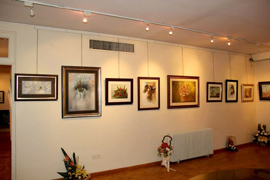 تصویر نمایشگاه نقاشی های استاد