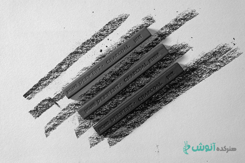 ابزار نقاشی سیاه قلم